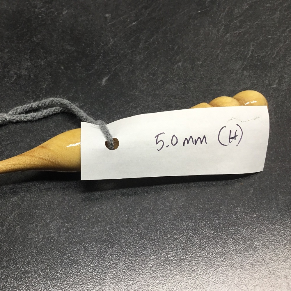 Hand-Turned Ergonomic Wood Crochet Hook set